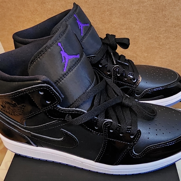 Jordan 1 - Picture 3 of 6